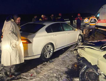 Aksaray'da zincirleme kazada yaralanan 10 kişi taburcu oldu