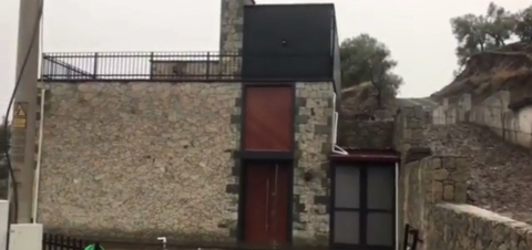 Jandarma ekipleri, İmamoğlu'nun babasına ait evde arama yaptı