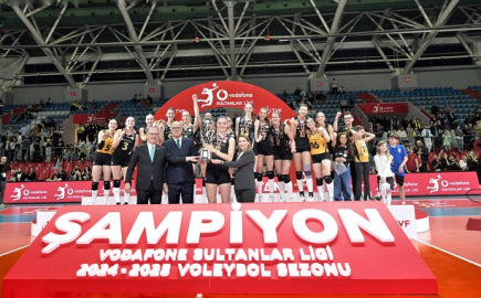 Vodafone özel ödülünün sahibi Van Ryk oldu