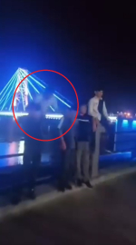 Arkadaşlarıyla fotoğraf çekerken 5 metreden düştü