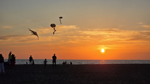 Hatay'da gün batımı kartpostallık görüntüler oluşturdu