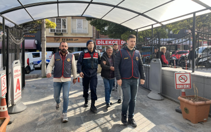 14 yıl önce ağabeyini öldürüp gömen şüpheli, adliyede