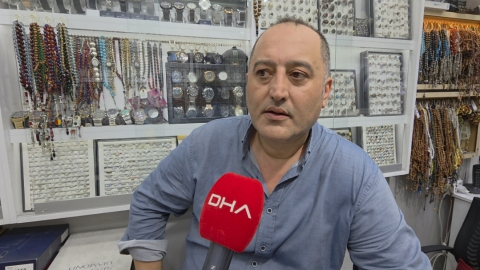 İstanbul - Fatih'te otomobilin ezdigi köpek Kuki öldü; o anlar kamerada