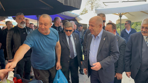 Nevşehir- Ümit Özdağ, Nevşehir’de esnafı ziyaret etti /Video eklendi