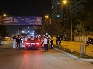 Adana'da 884 polis ile dronlu asayiş uygulaması; aranan 72 kişi yakalandı