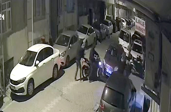 İstanbul- Esenyurt’ta saniyeler içerisinde motosiklet hırsızlığı kamerada
