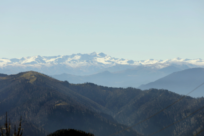 Trabzon- Karadeniz’de doğa şöleni; zirvelerde kar, eteklerde sonbahar /Video eklendi