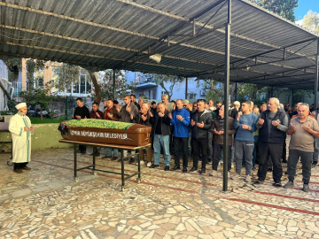 Yangında 30 kedisiyle ölen İzmirli hayvanseverin arkadaşları konuştu (2)