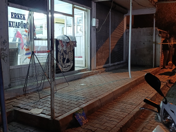 Adana'da berber dükkanında silahlı çatışma; 3'ü ağır, 7 yaralı