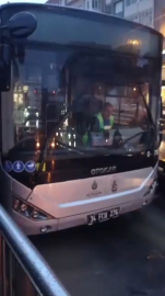 İstanbul- Avcılar'da metrobüs arızalandı; duraklarda yoğunluk oluştu