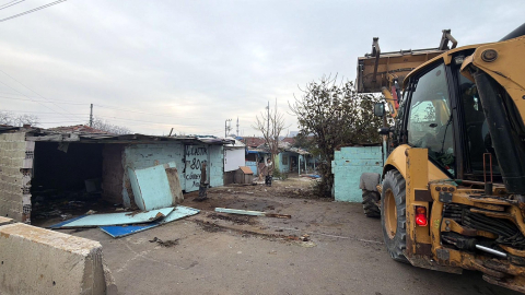 Narkotik olaylarıyla anılan 'Kore Mahallesi'nde 70 metruk bina yıkıldı