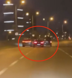 İstanbul - Başakşehir'de trafikte makas atarak ilerleyen sürücü kamerada