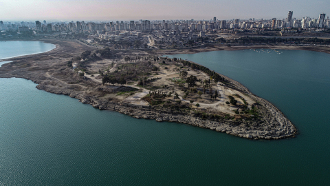 Adana'da adadaki kaçak yapılar yıkıldı; bölgenin son hali havadan görüntülendi