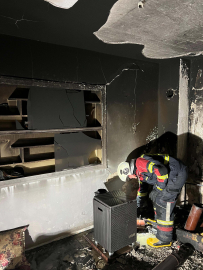 Evde çıkan yangında dumandan etkilendi