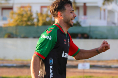 Karşıyaka'da Mehmet Güneş ayrıldı