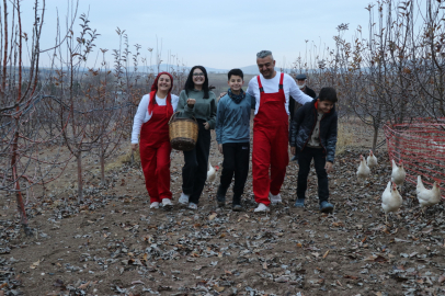 Şehir yaşamından sıkılan çift, 10 dönümlük çiftlik kurup doğal hayata döndü / Ek fotoğraflar
