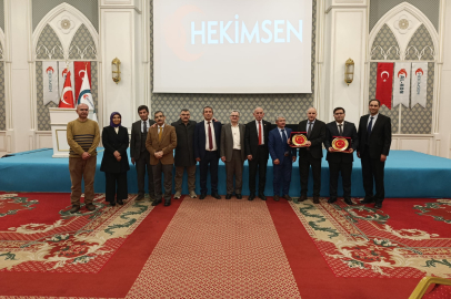 Hekimsen: Hukuk ile Tıbbi Uygulamalar Arasındaki Uyumsuzluk Hekimler Üzerinde Ciddi Baskı Oluşturuyor