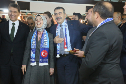 Bakan Tekin: Kim ne derse desin devrim niteliğinde işler yaptık