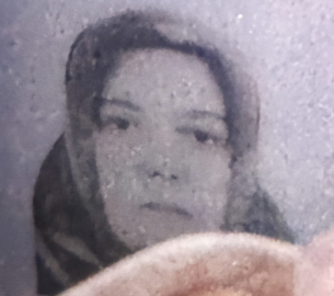 Düşürdüğü cüzdanını almaya çalışırken kamyonun altında kalarak öldü; kaza kamerada