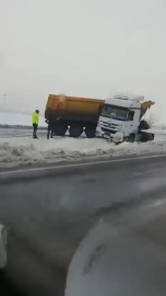 Diyarbakır’da zincirleme kaza; 4 yaralı