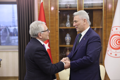 Bakan Bolat, Avrupa Komisyonu Vergilendirme ve Gümrük Birliği Genel Müdürü Thomas'ı kabul etti