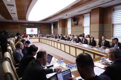 Fahiş site aidatlarına yönelik düzenlemeleri de içeren kanun teklifi, komisyonda