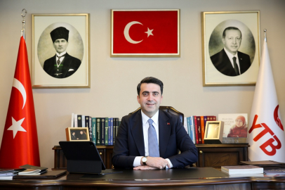 YTB Başkanı Turus: Türkiye mezunu uluslararası öğrencilerin yıllık katkıları 5 milyar dolara ulaştı