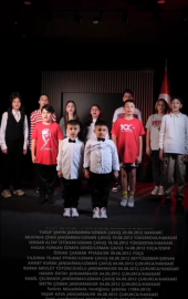 Bayrağa saldırıya gazi çocuklarından İstiklal Marşı ile tepki