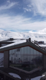 Erciyes Kayak Merkezi’nde eksi 10 derecede sıcak havuz keyfi