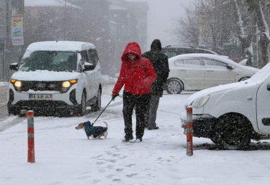 Trakya'da kar yağışı etkili oluyor