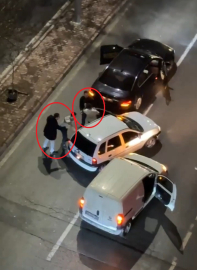 Kayseri’de trafikte yol verme kavgası kamerada: 3 gözaltı