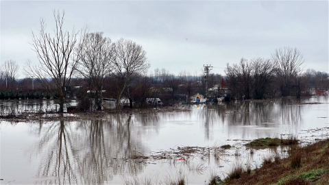 Turuncu alarm verilen Meriç Nehri’nde debi düşüşe geçti