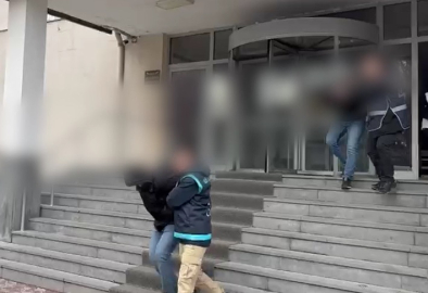 Kayseri’de iş insanına uygunsuz görüntülerle şantaj yapan 3 kişi yakalandı