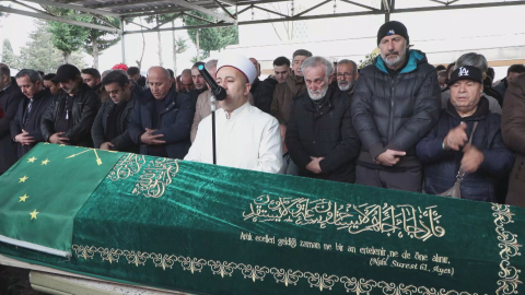 İstanbul - Oyuncu Kanbolat Görkem Arslan son yolculuğuna uğurlandı -1
