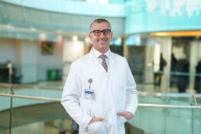 'Fıtık tedavisinde robotik cerrahi büyük avantaj sağlıyor’