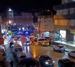 Düğün salonu önünde silahlı saldırıda ağır yaralandı