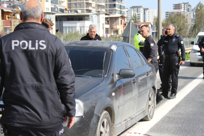 Otomobilde başından silahla vurulmuş halde ölü bulundu