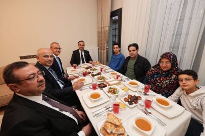 Bakan Kacır: Petrol ve doğal gazla sınır ötesi ortaklıkları derinleştiriyoruz (3)