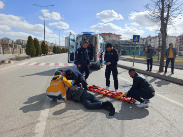 Minibüsün çarpması ile 32 metre ileri fırlayan yaya öldü