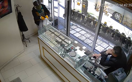 Kuyumcuya silahlı soygun girişiminde bulunan şüpheli yakalandı (2)