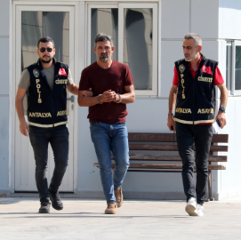 Eski eşini eşarpla boğmuştu; 'Hatırlamıyorum' dedi / Ek fotoğraflar