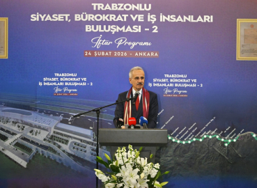 Bakan Uraloğlu, Trabzon’a deniz dolgusu üzerine yapılacak havalimanı hakkında bilgi verdi