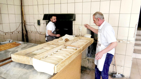 5'inci kuşak fırın ustası; eşi ve oğlu ile asırlık mirası yaşatıyor/Ek fotoğraflar