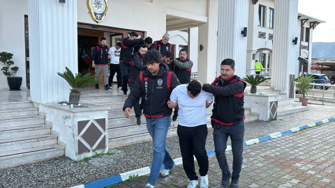 Fethiye’de 2 villaya uyuşturucu baskını: 12 gözaltı