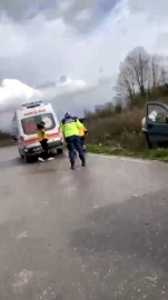 İki araç kafa kafaya çarpıştı: 1 ölü, 4 yaralı