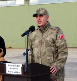 Almanya'da tatbikata katılan Mehmetçiklere duygulu karşılama / Ek fotoğraflar