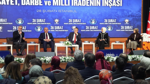 İstanbul - Bakan Tekin, '28 Şubat: Vesayet, Darbe ve Milli İradenin İnşası' programına katıldı
