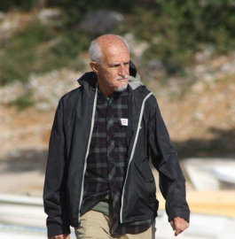 Merdivenden düşüp öldü