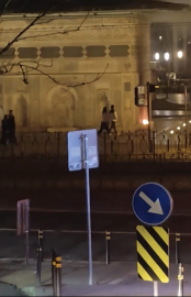 İstanbul - Tophane Çeşmesi'nin yandığı anlar kamerada: Tarihi eser olduğunu bilmiyordum