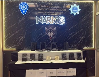 Kapıkule’de otomobilde 8 kilo 60 gram kokain ele geçirildi